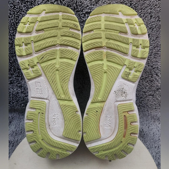 Brooks Womens Adrenaline GTS 23 Black Pink Running Shoes Sneakers Size 11 Wide D - Picture 8 of 9